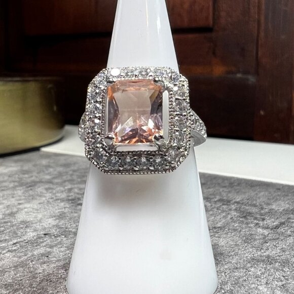 Ring Bomb Party Ring, size 7, light peach stone silver color band, CZ looking - Picture 5 of 5